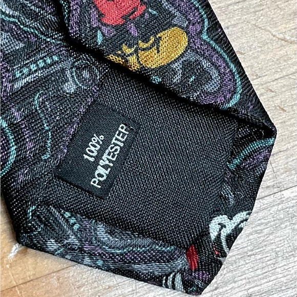 Disney Mickey Mouse Tie - Picture 6 of 7